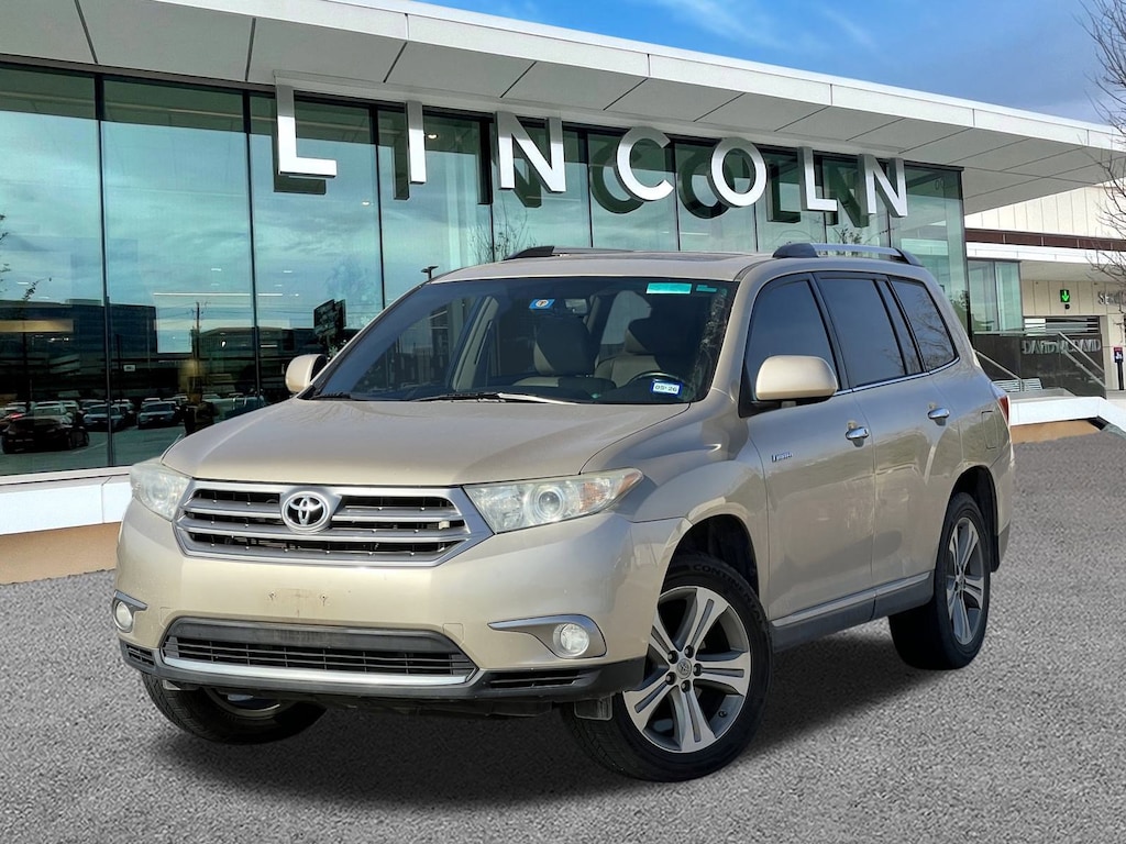 Used 2013 Toyota Highlander Limited V6 SUV