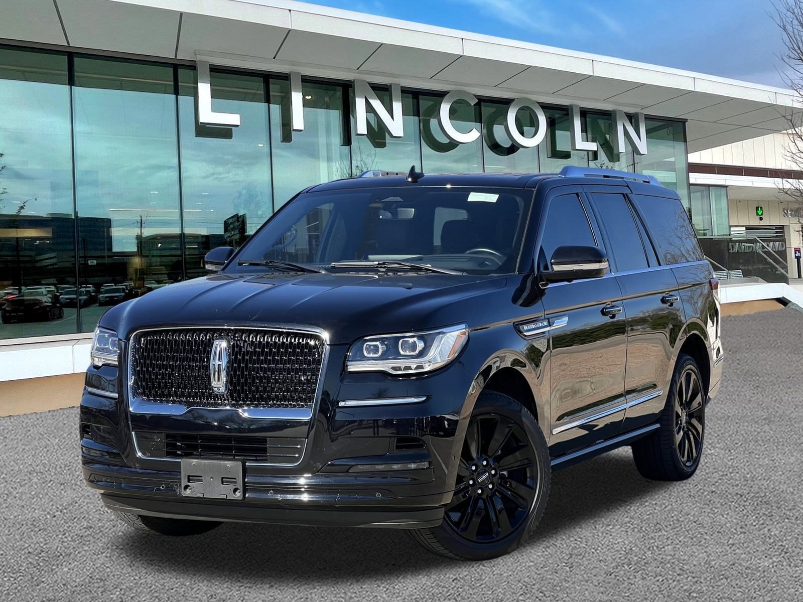 2023 Lincoln Navigator Reserve's photo