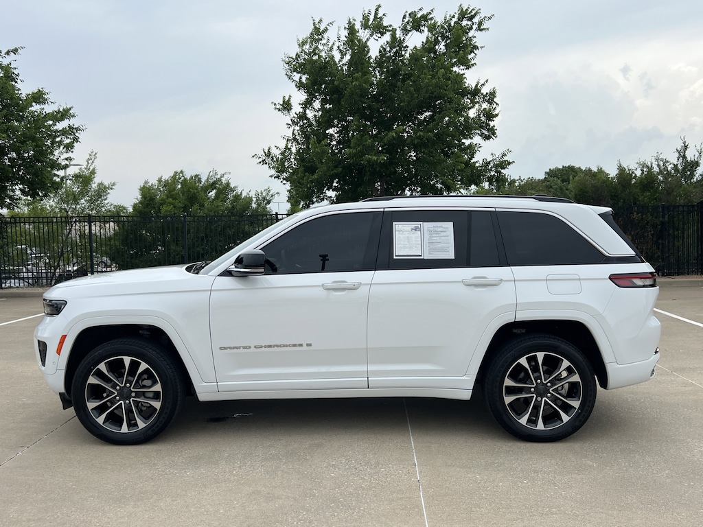 Used 2023 Jeep Grand Cherokee Overland SUV