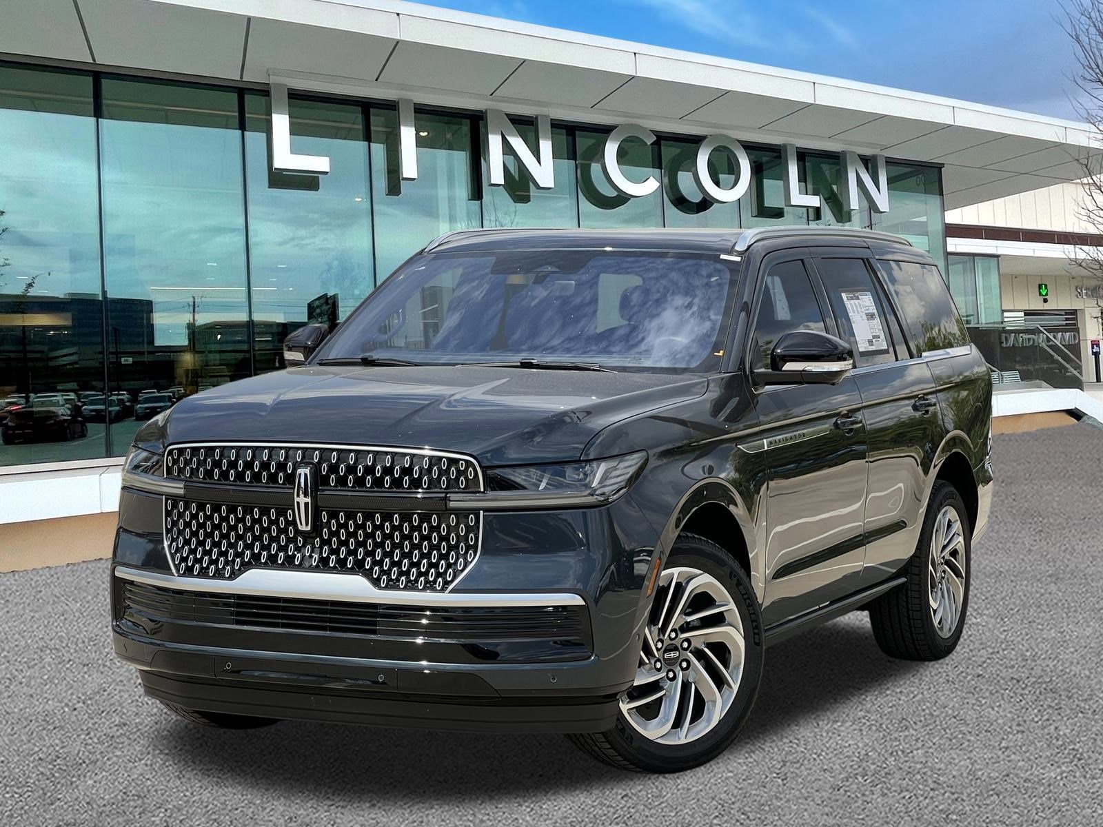 2025 Lincoln Navigator Reserve's photo