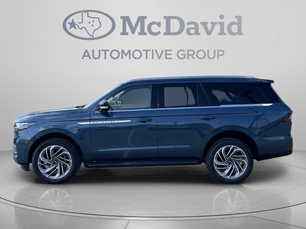 New 2027 Lincoln Navigator Premiere SUV
