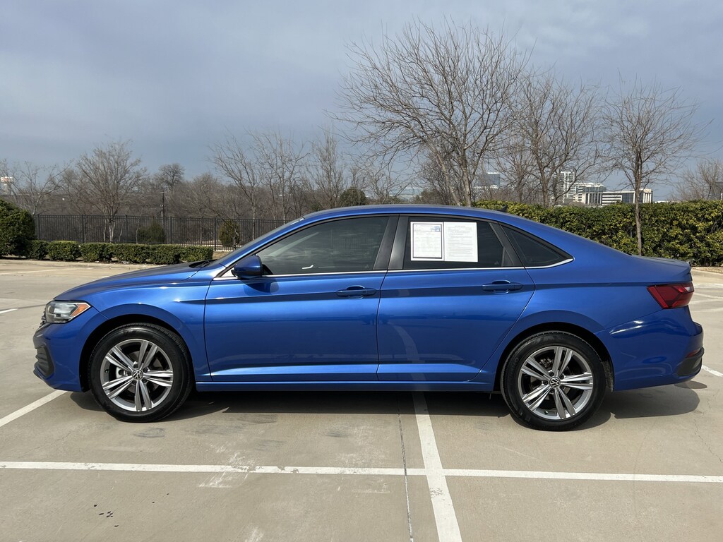 Used 2022 Volkswagen Jetta 1.5T SE Sedan