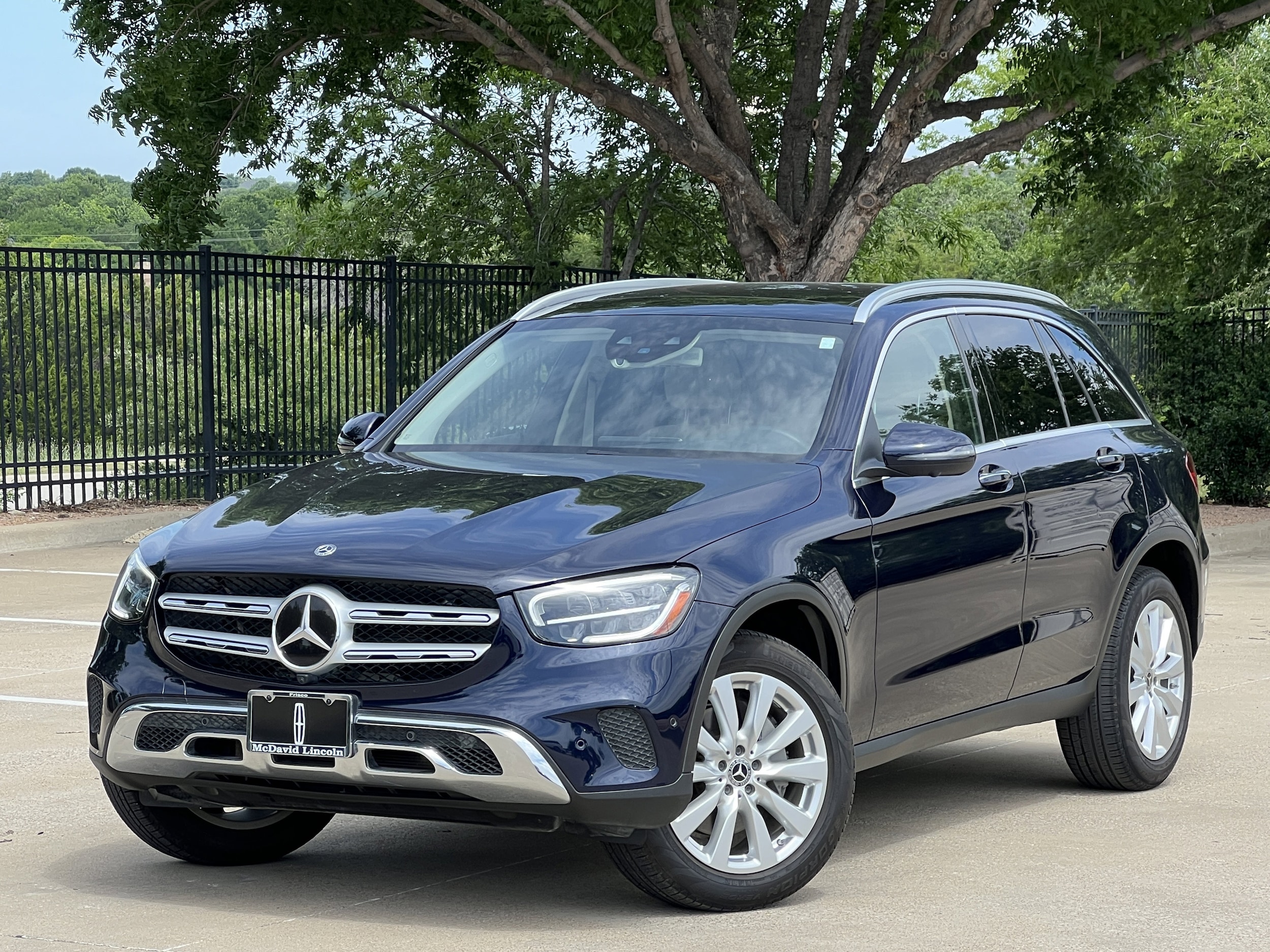 2020 Mercedes-Benz GLC GLC300 4MATIC's photo