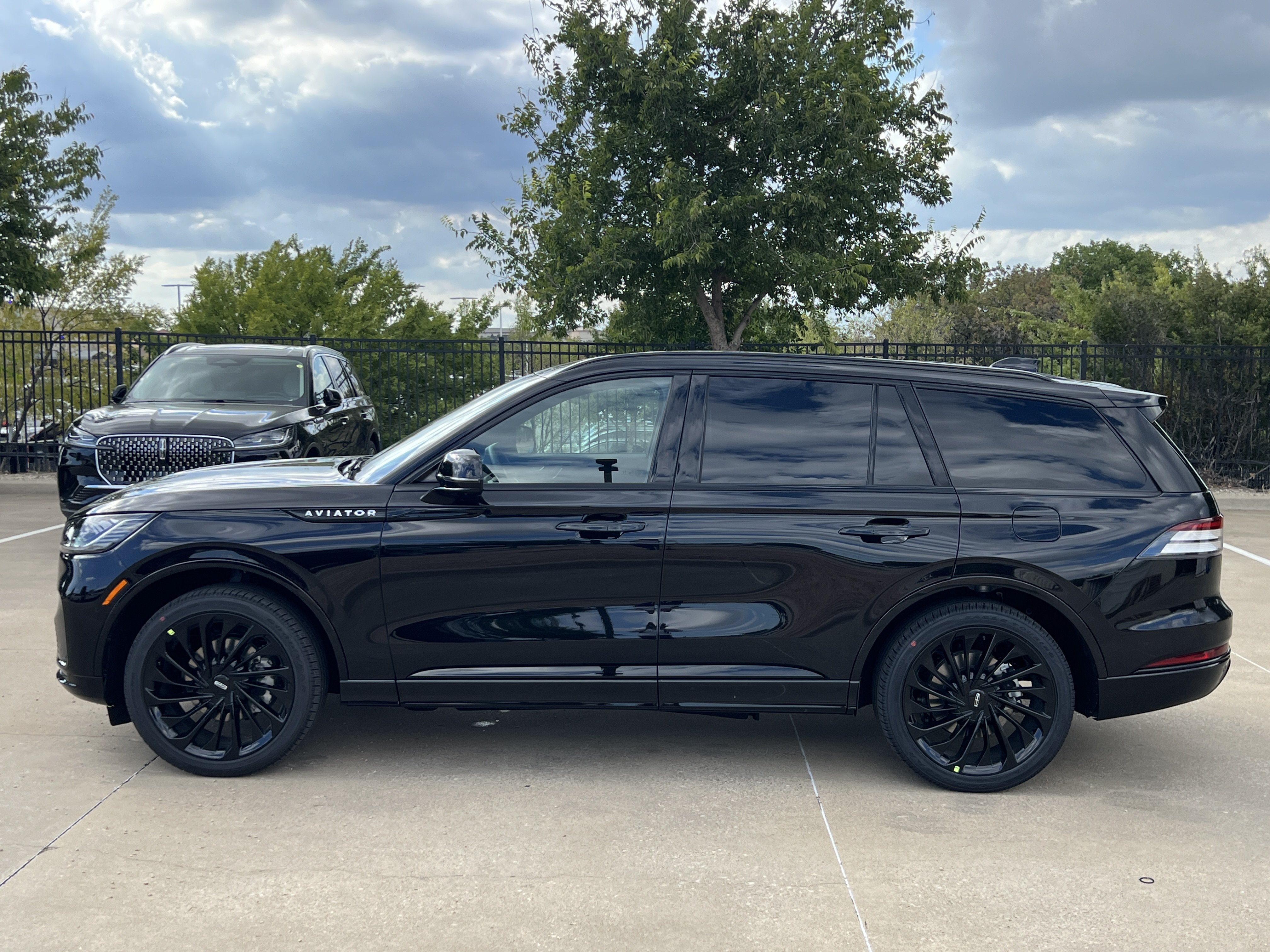 New 2027 Lincoln Aviator Reserve SUV