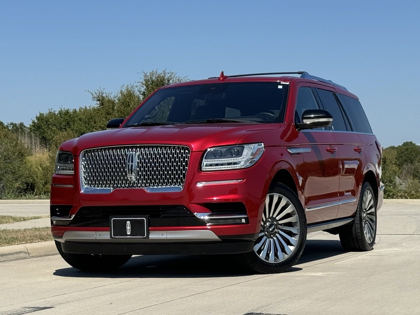 Used 2020 Lincoln Navigator Reserve with VIN 5LMJJ2LT1LEL01301 for sale in Frisco, TX