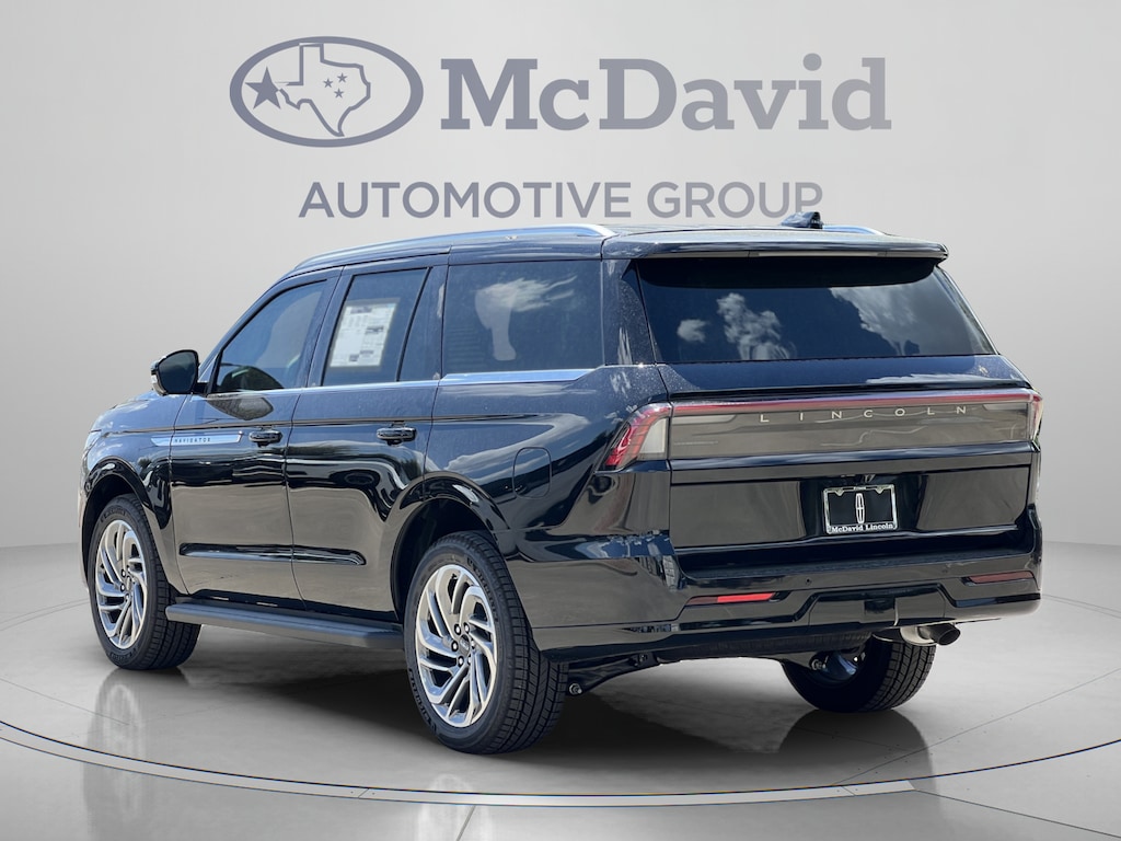 New 2026 Lincoln Navigator Premiere SUV