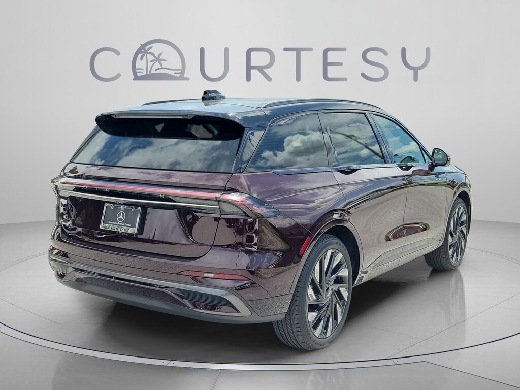 Used 2024 Lincoln Nautilus Reserve SUV