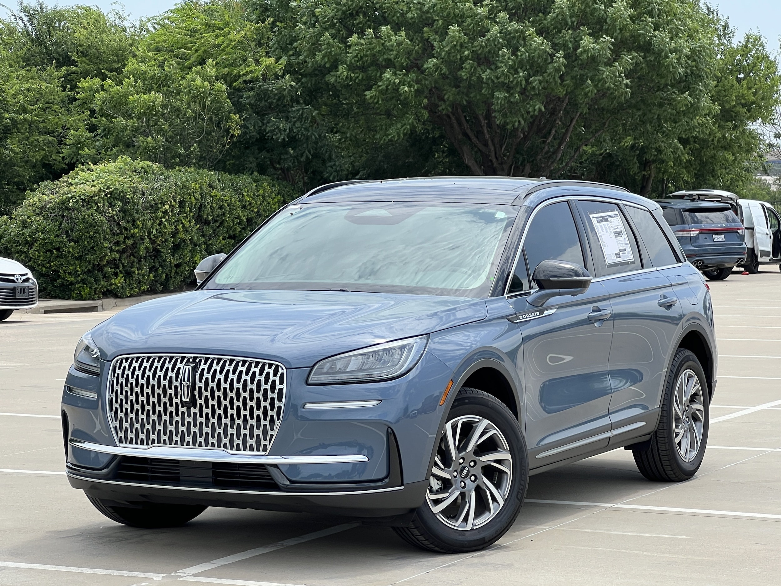 2026 Lincoln Corsair Premiere FWD's photo