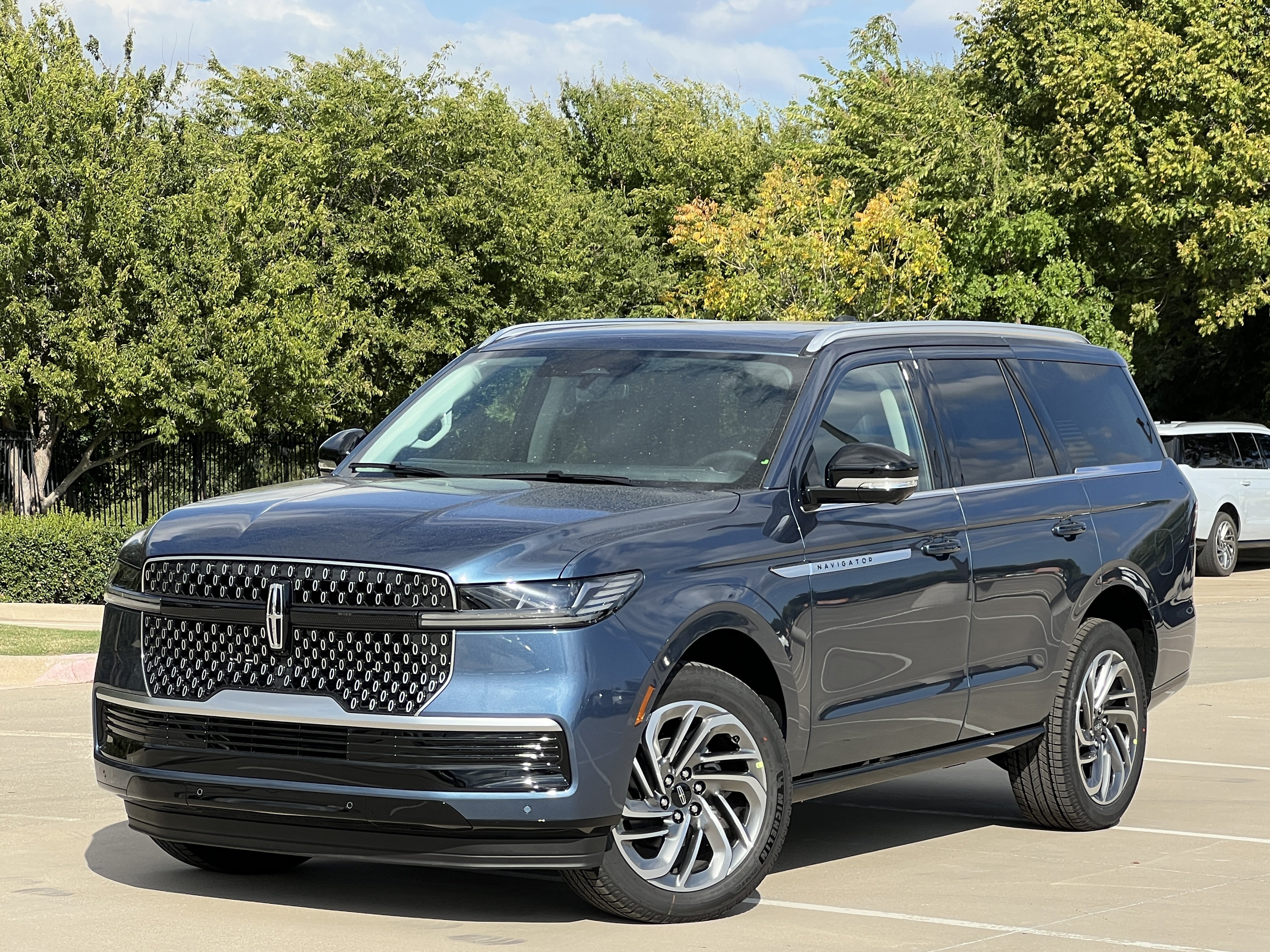 New 2027 Lincoln Navigator Reserve SUV