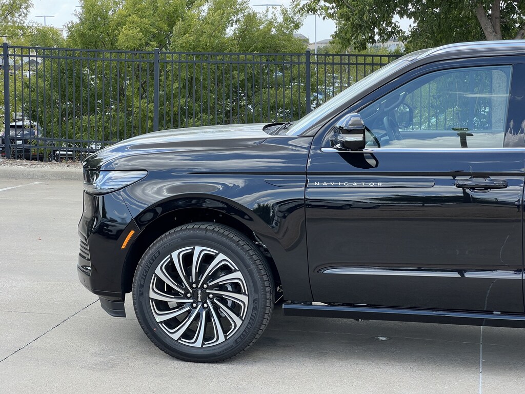 New 2027 Lincoln Navigator L Black Label SUV