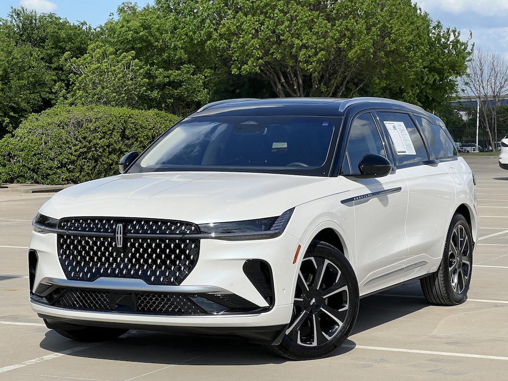 Certified 2024 Lincoln Nautilus Reserve SUV