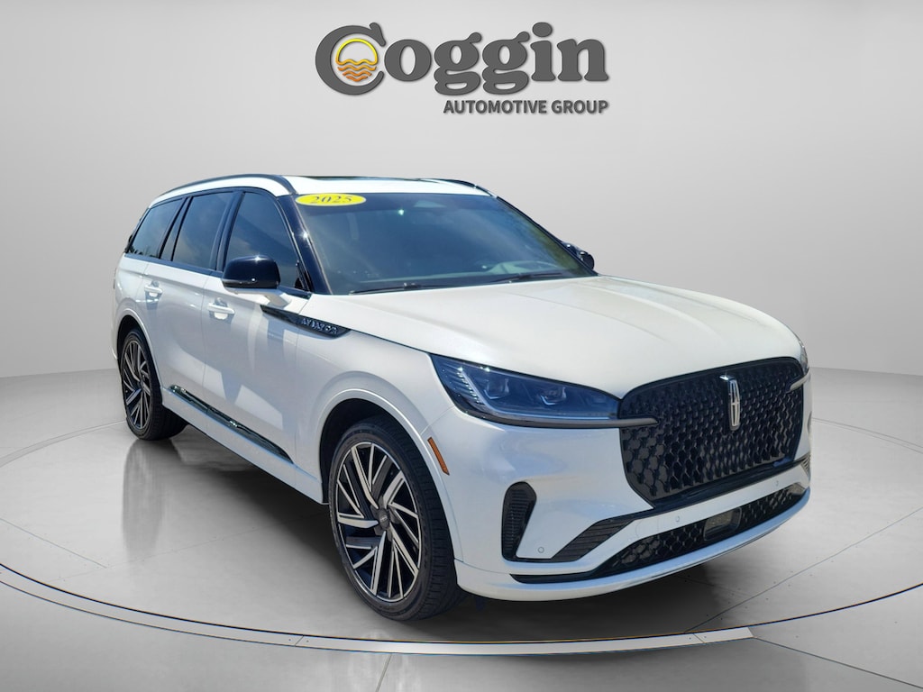 Used 2025 Lincoln Aviator Black Label SUV