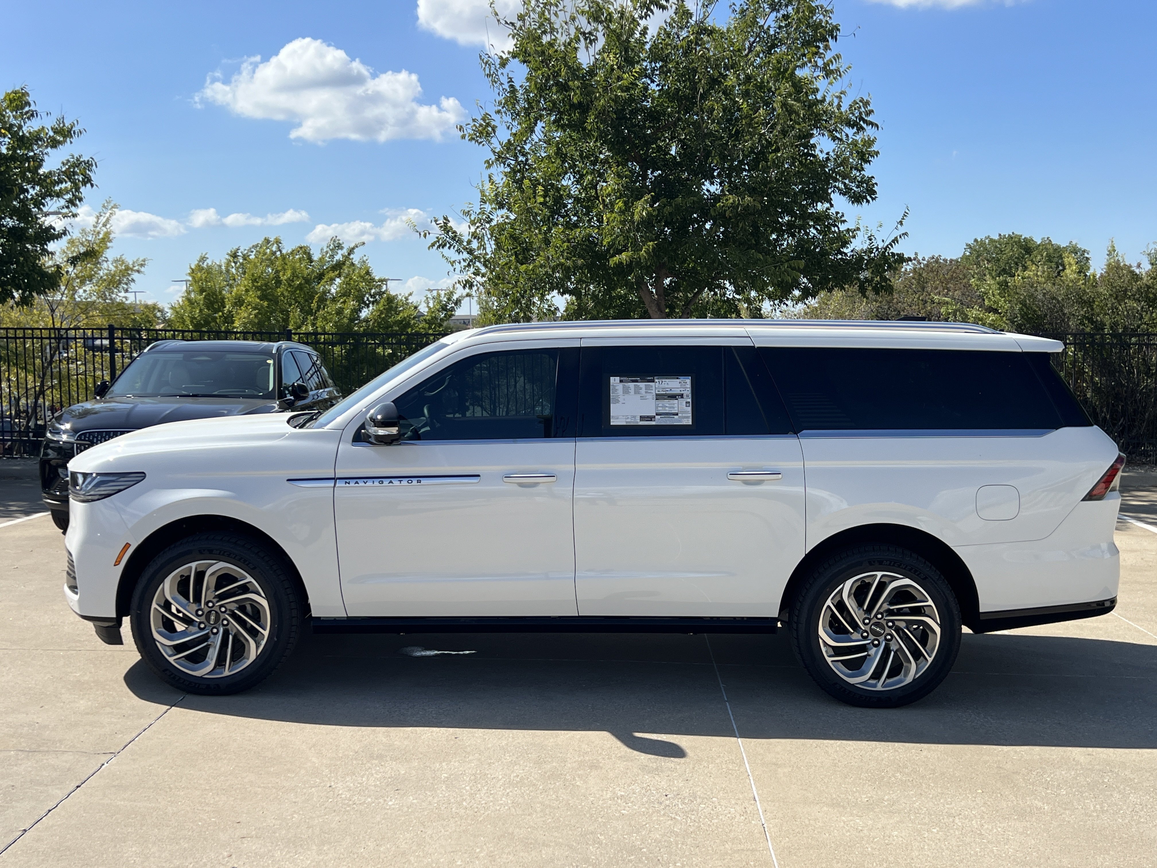 New 2027 Lincoln Navigator L Reserve SUV