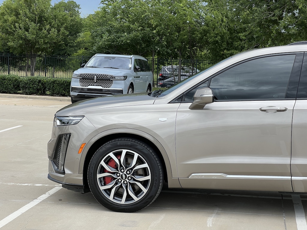 Used 2023 CADILLAC XT6 Sport SUV
