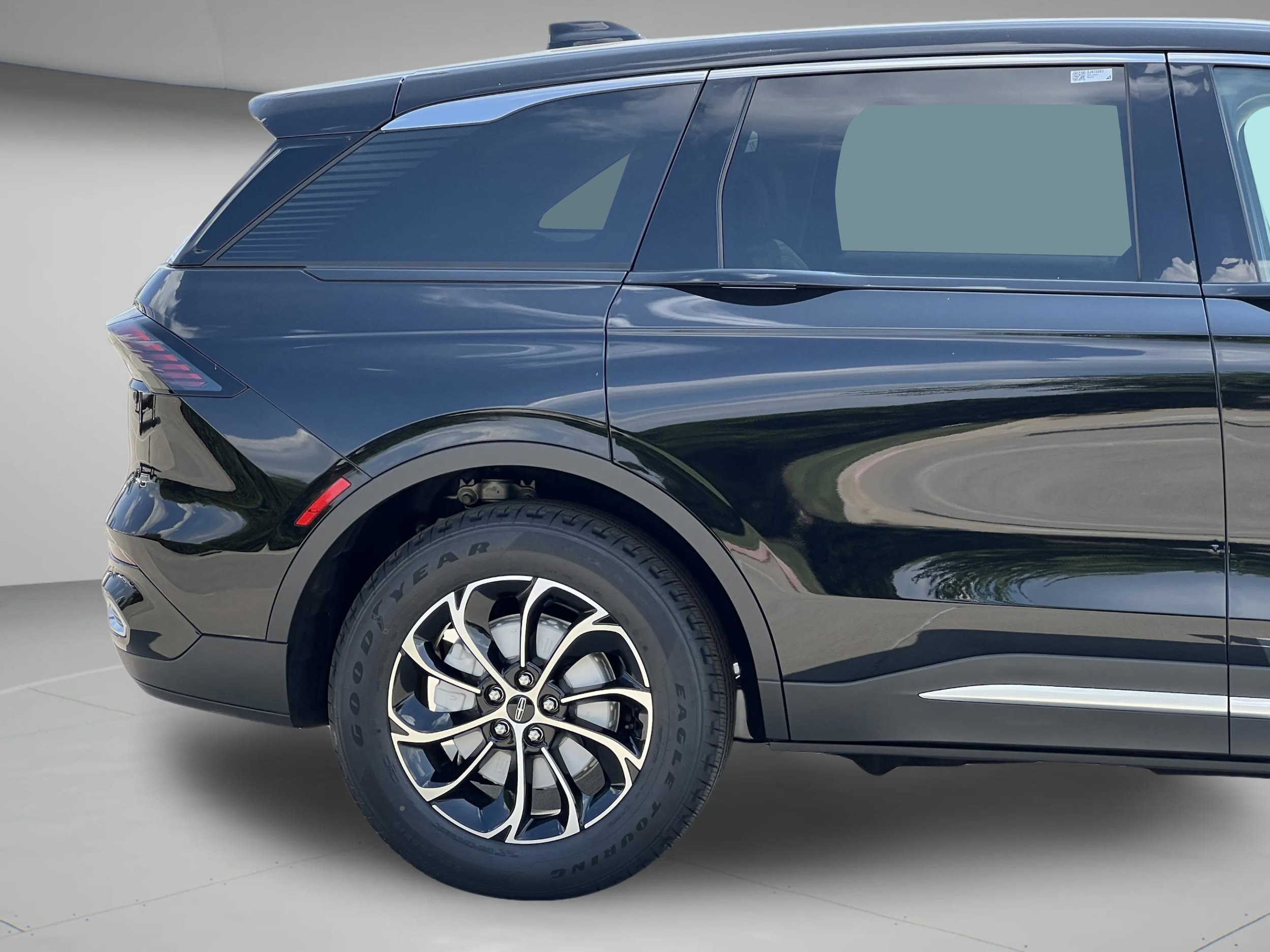2025 Lincoln Nautilus Premiere - Photo 11