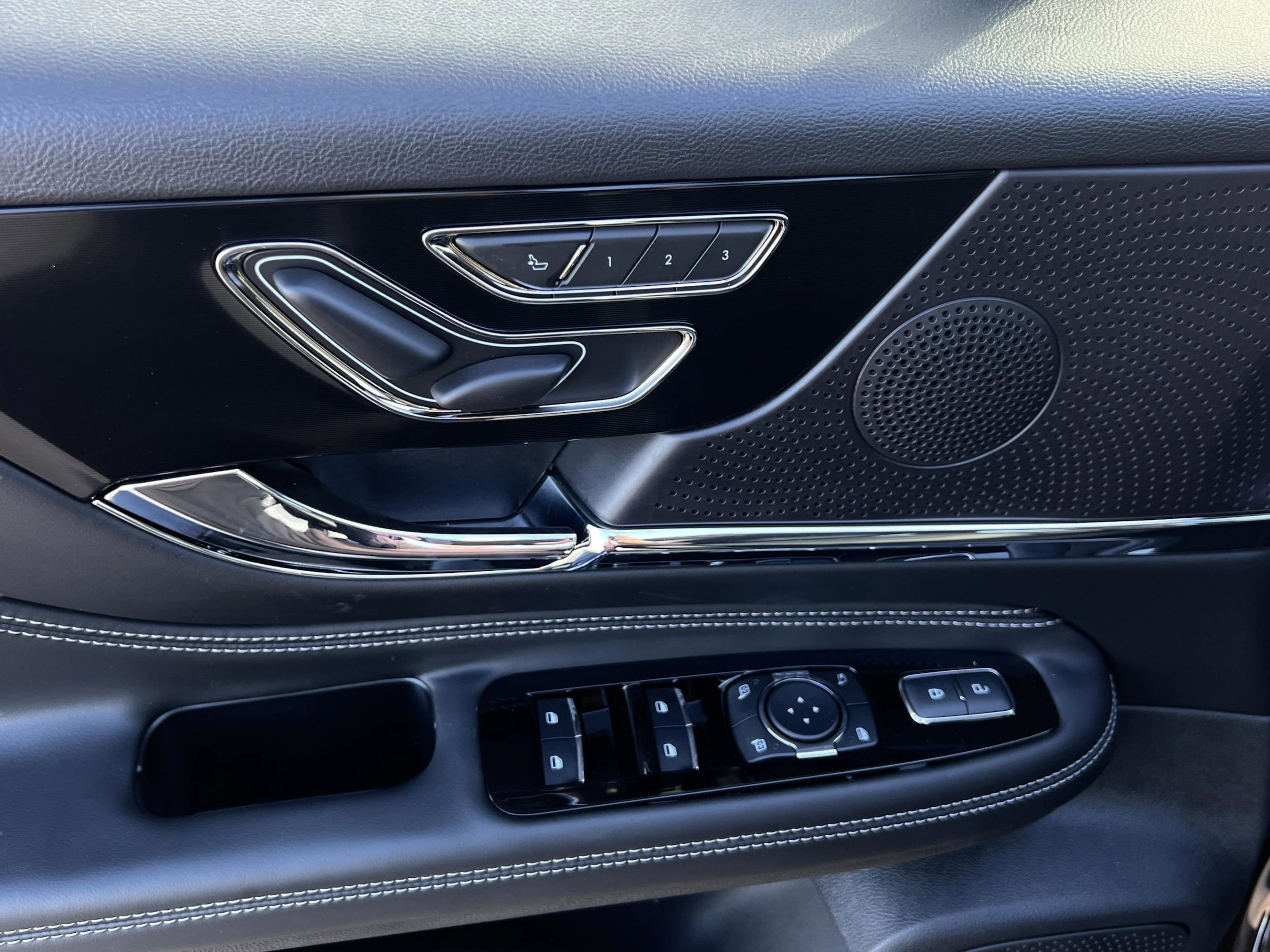2025 Lincoln Corsair Grand Touring - Photo 25