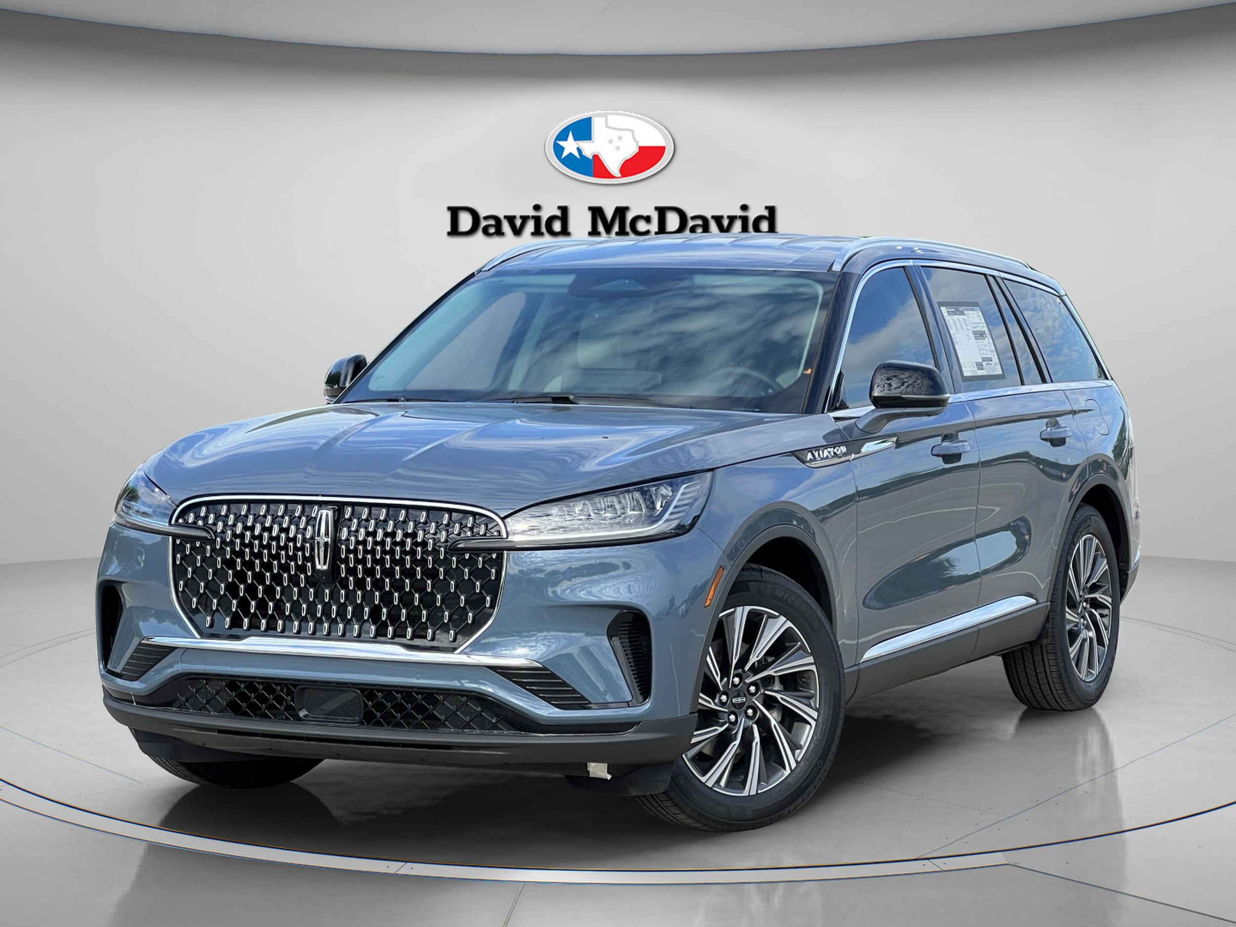 2026 Lincoln Aviator Premiere RWD's photo