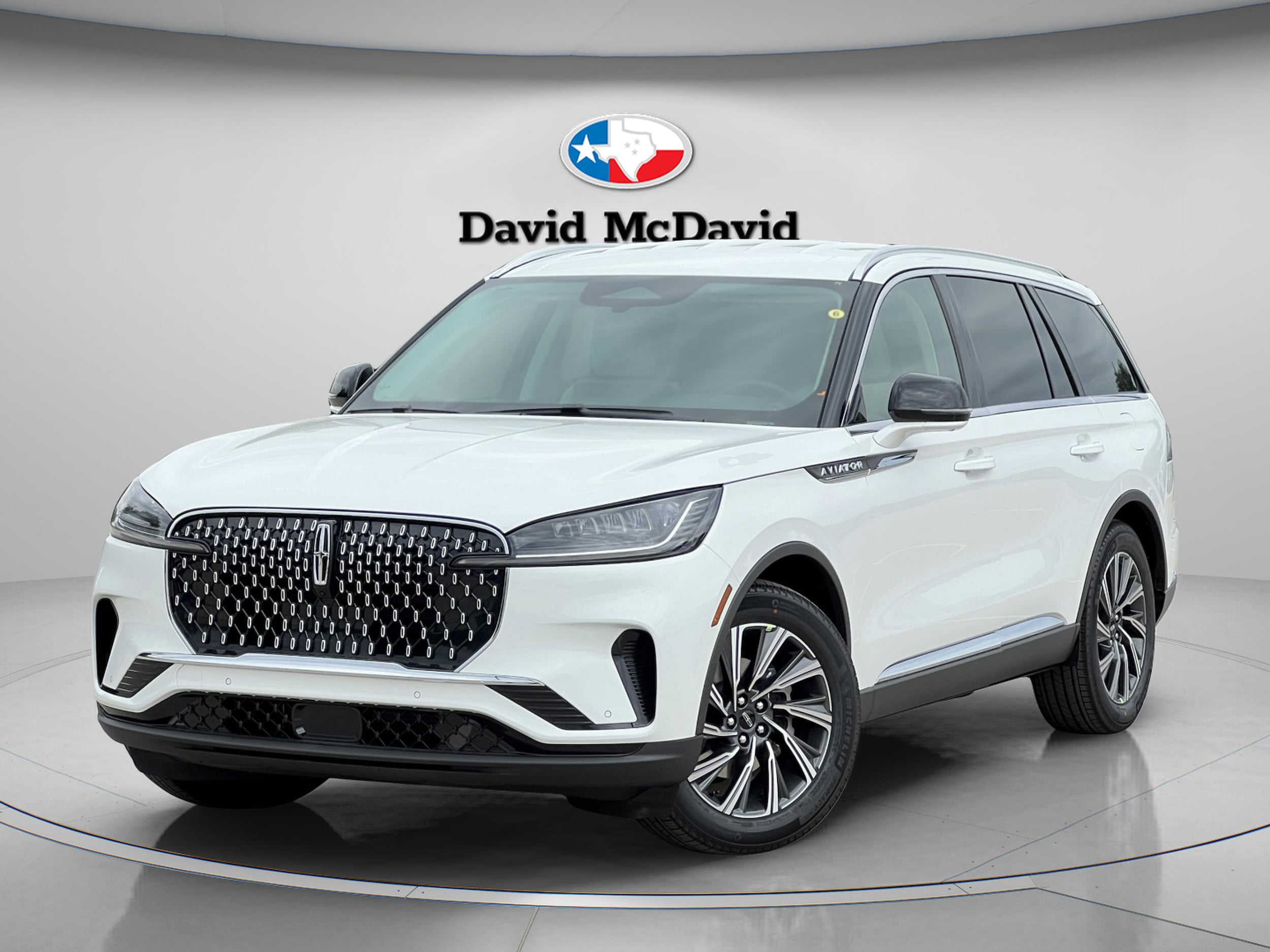 2026 Lincoln Aviator Premiere RWD's photo