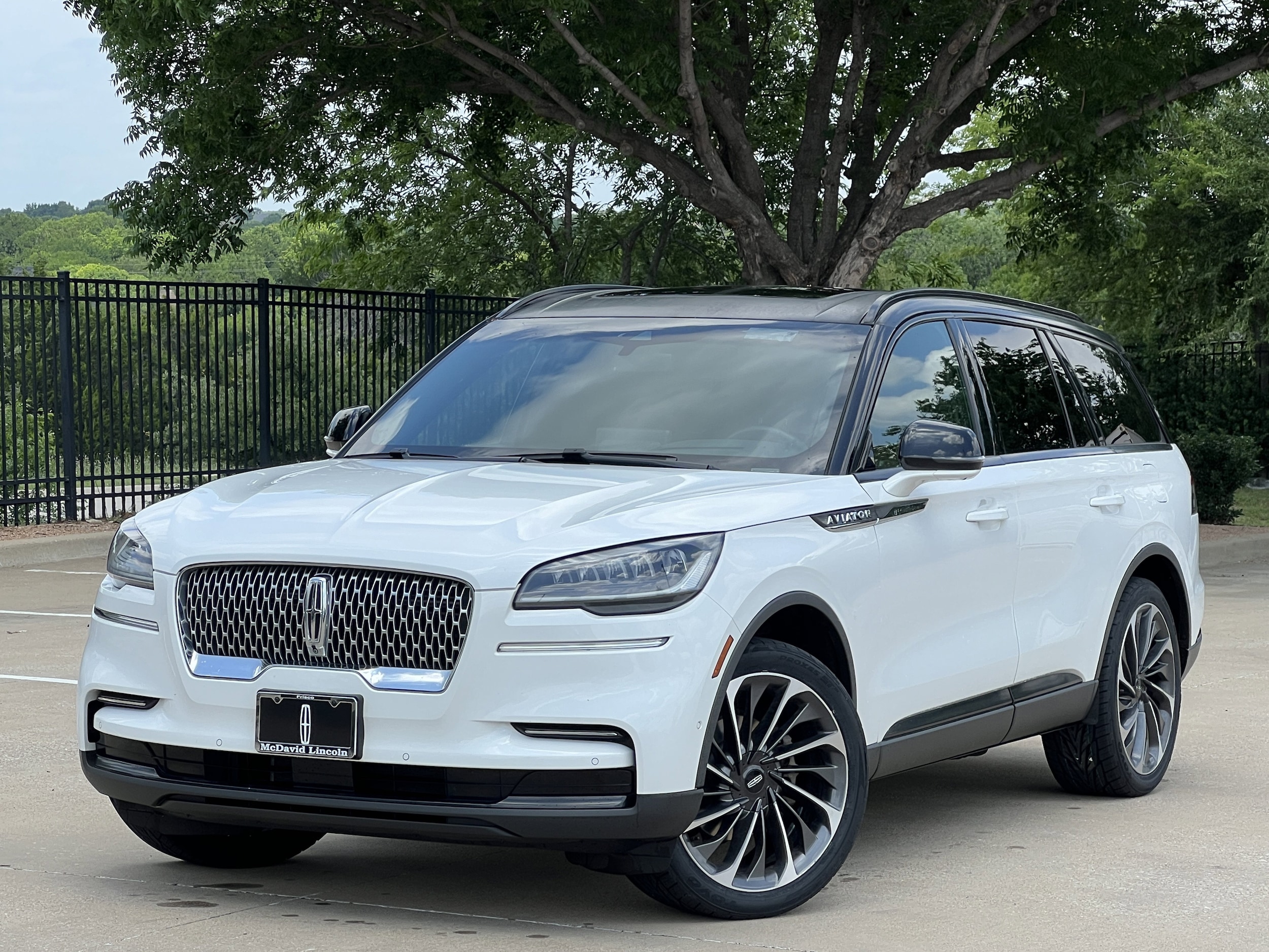 2023 Lincoln Aviator Reserve AWD's photo