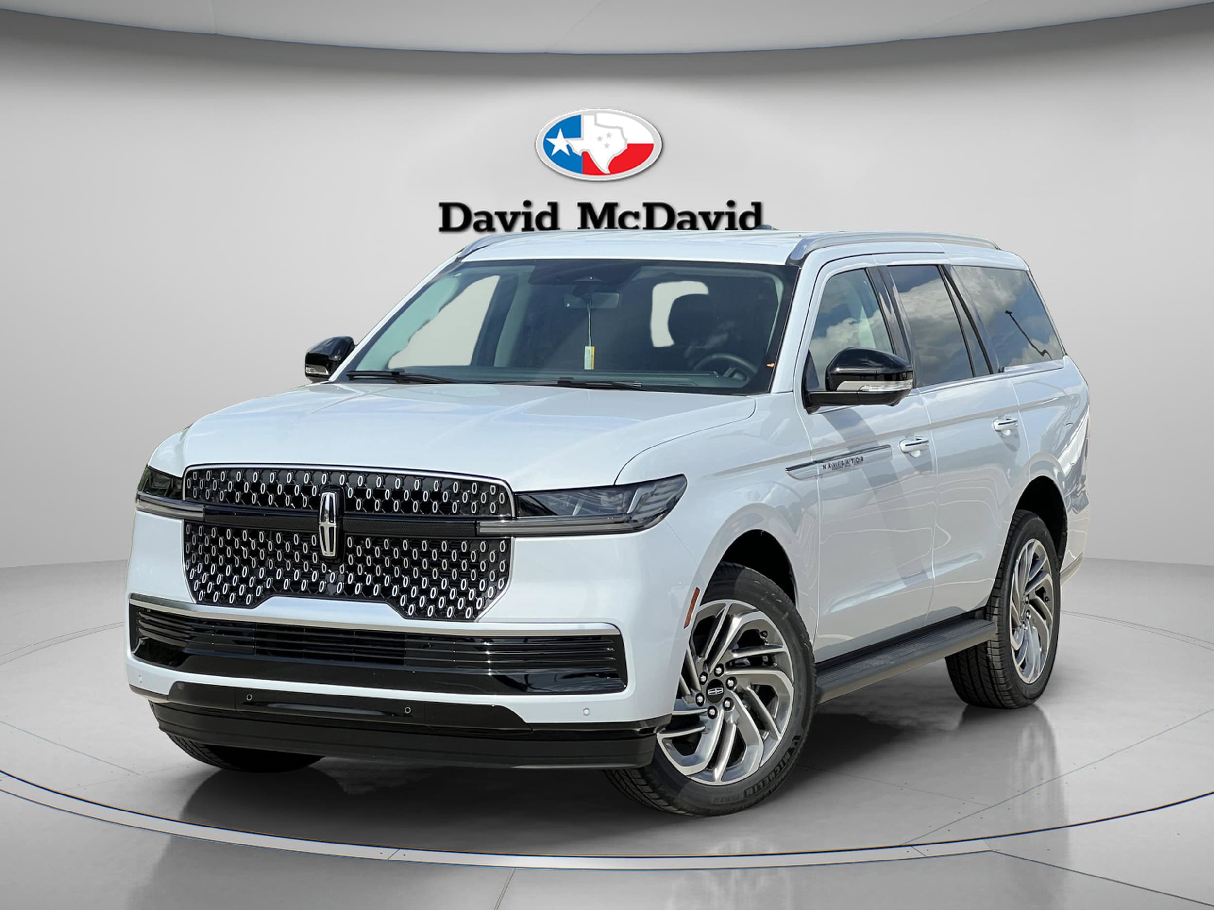 2026 Lincoln Navigator Premiere AWD's photo