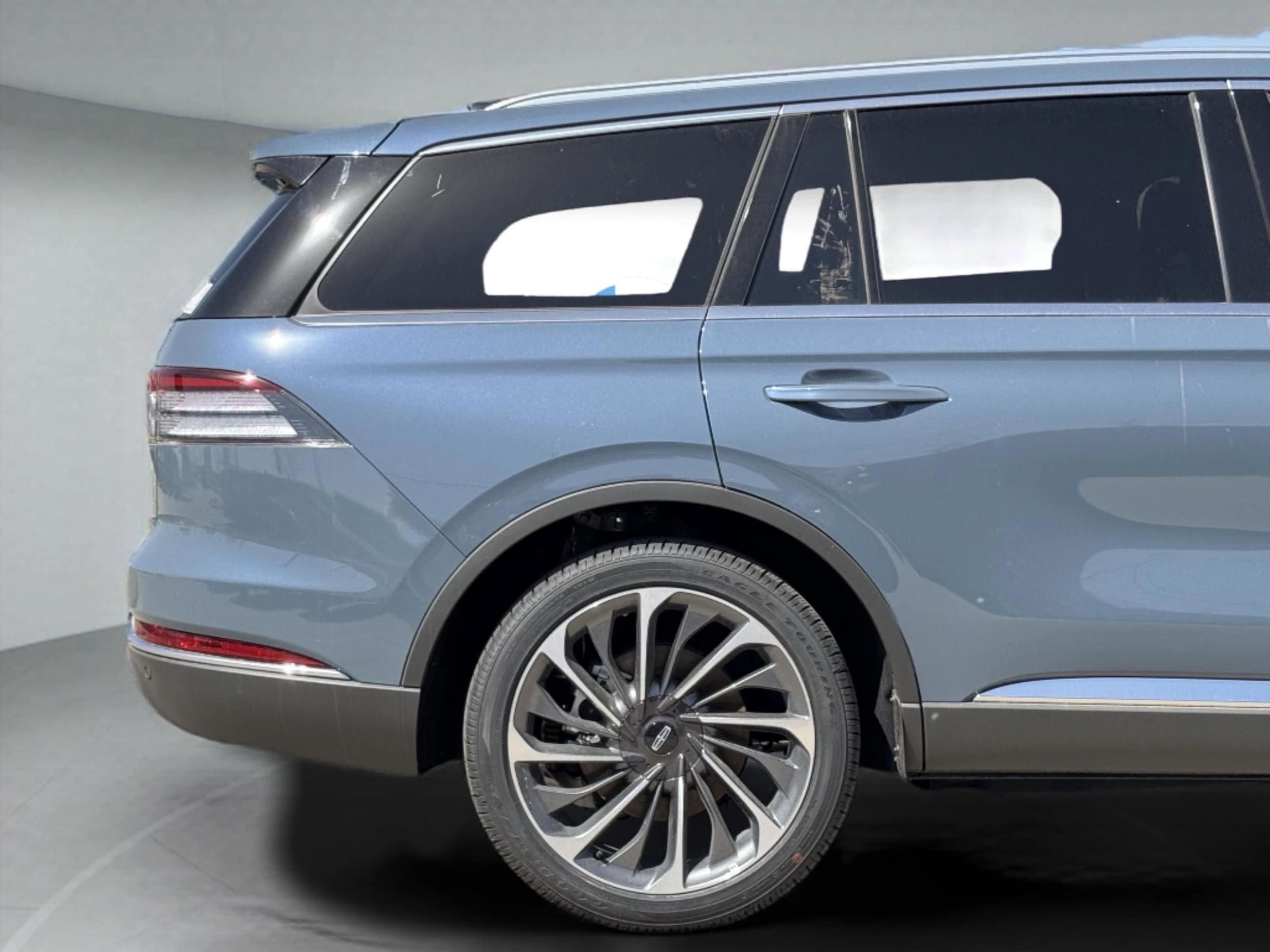 2025 Lincoln Aviator Reserve - Photo 14