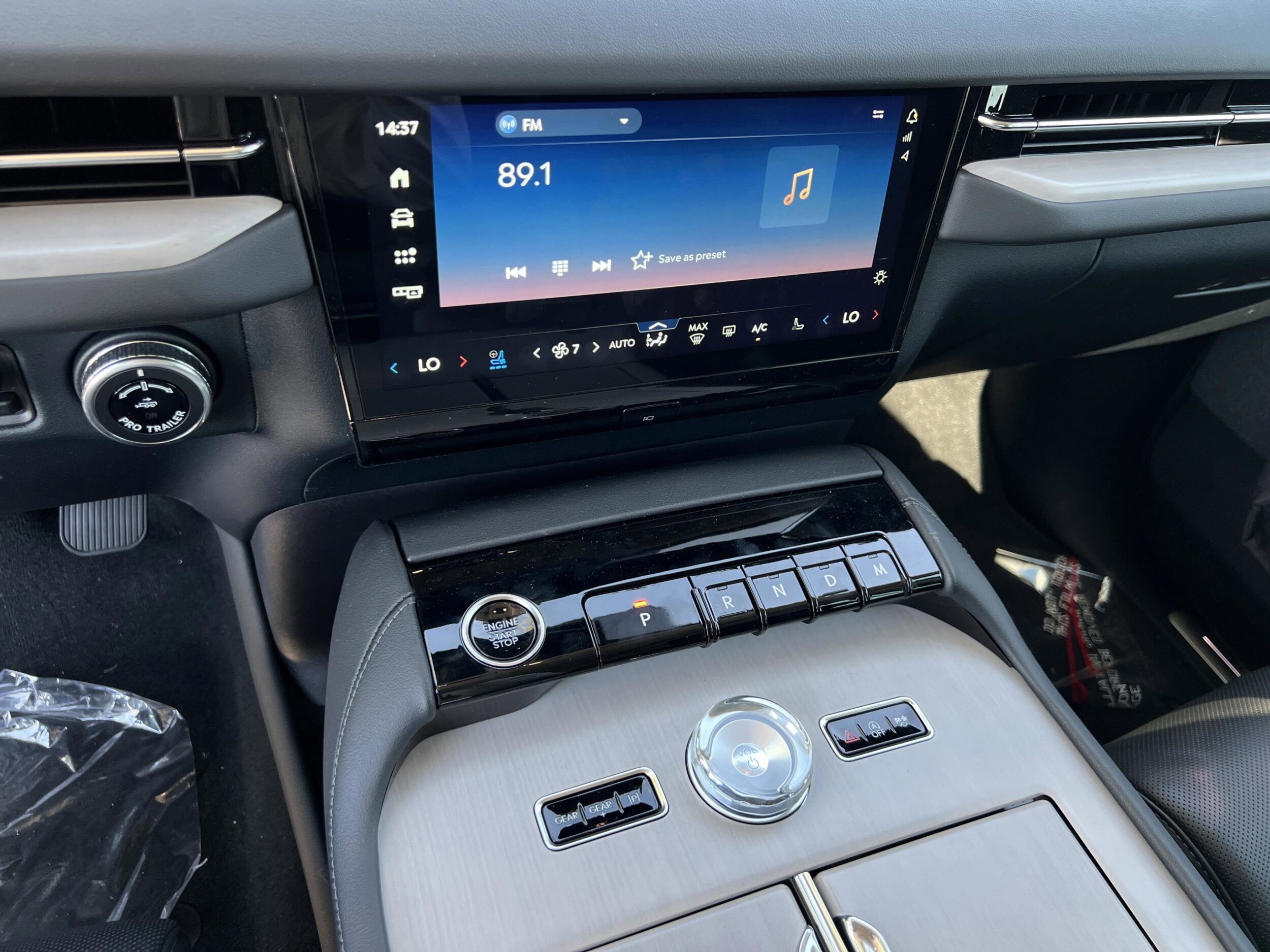2025 Lincoln Navigator Reserve L - Photo 16