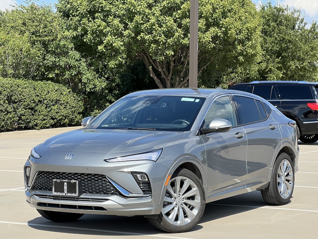 Used 2025 Buick Envista Avenir SUV