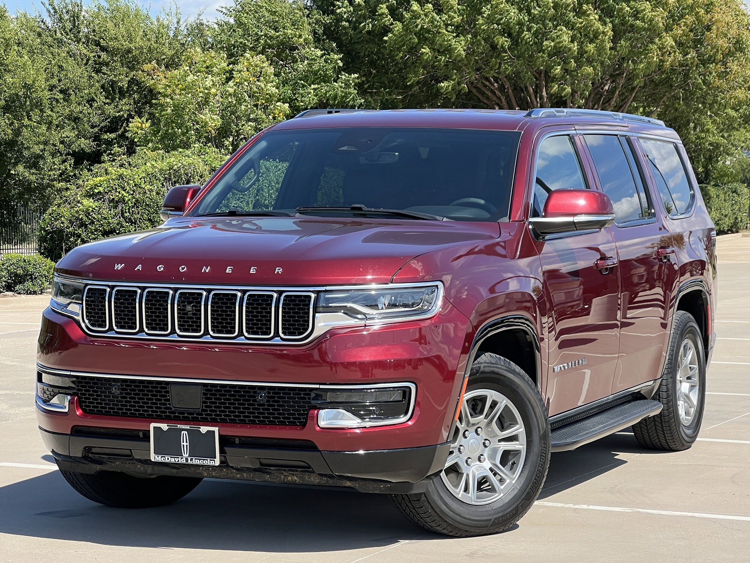 2022 Jeep Wagoneer Series I photo 2