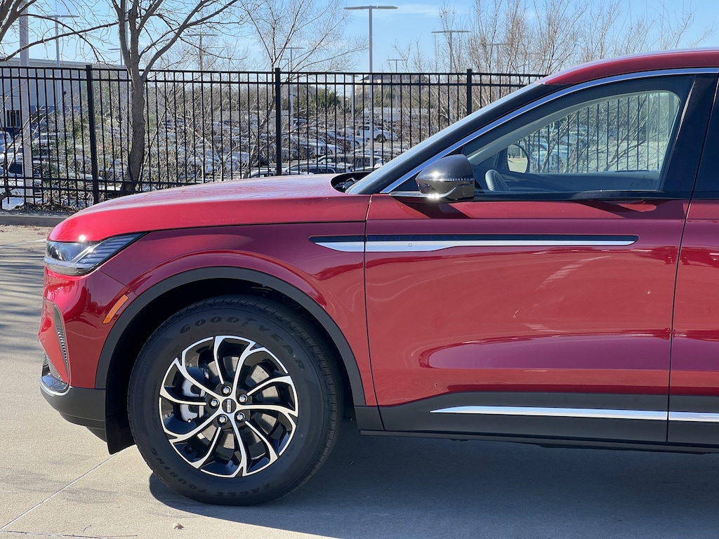 New 2026 Lincoln Nautilus Premiere SUV