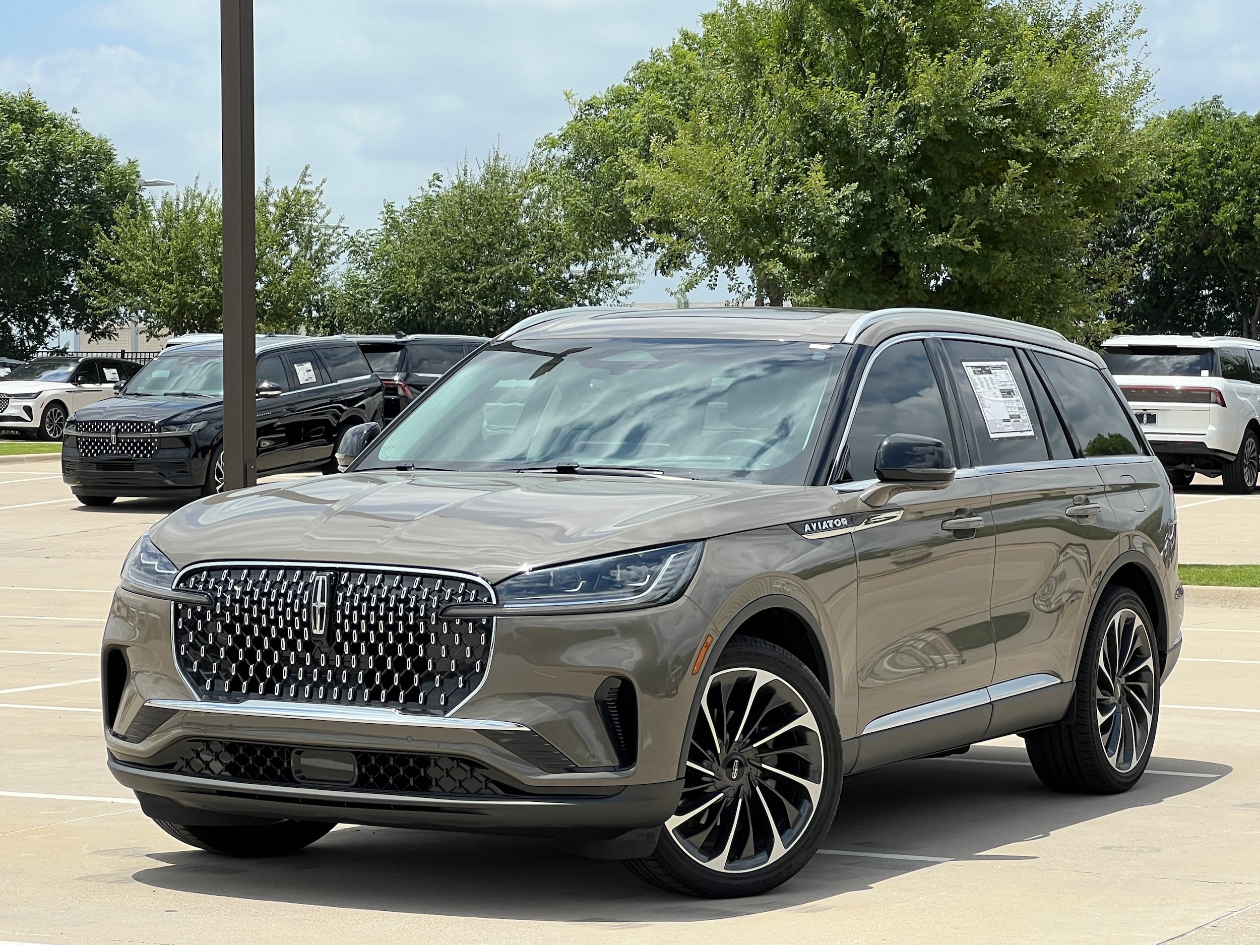 New 2025 Lincoln Aviator Reserve
