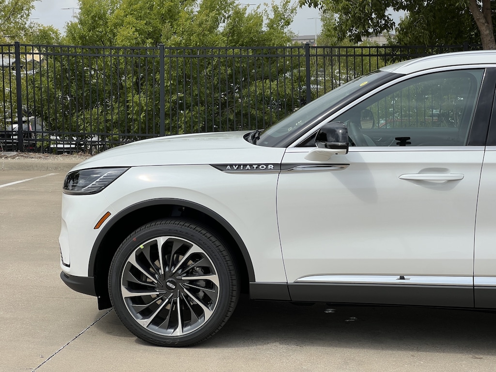 New 2026 Lincoln Aviator Reserve SUV