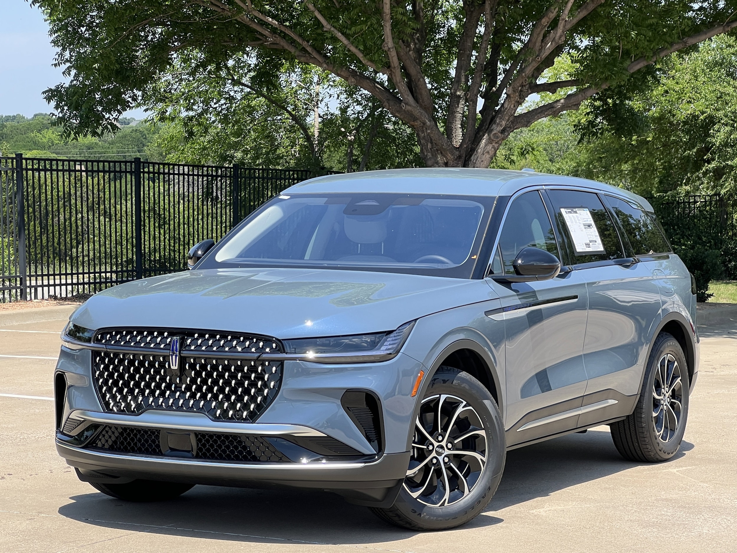 2026 Lincoln Nautilus Premiere AWD's photo