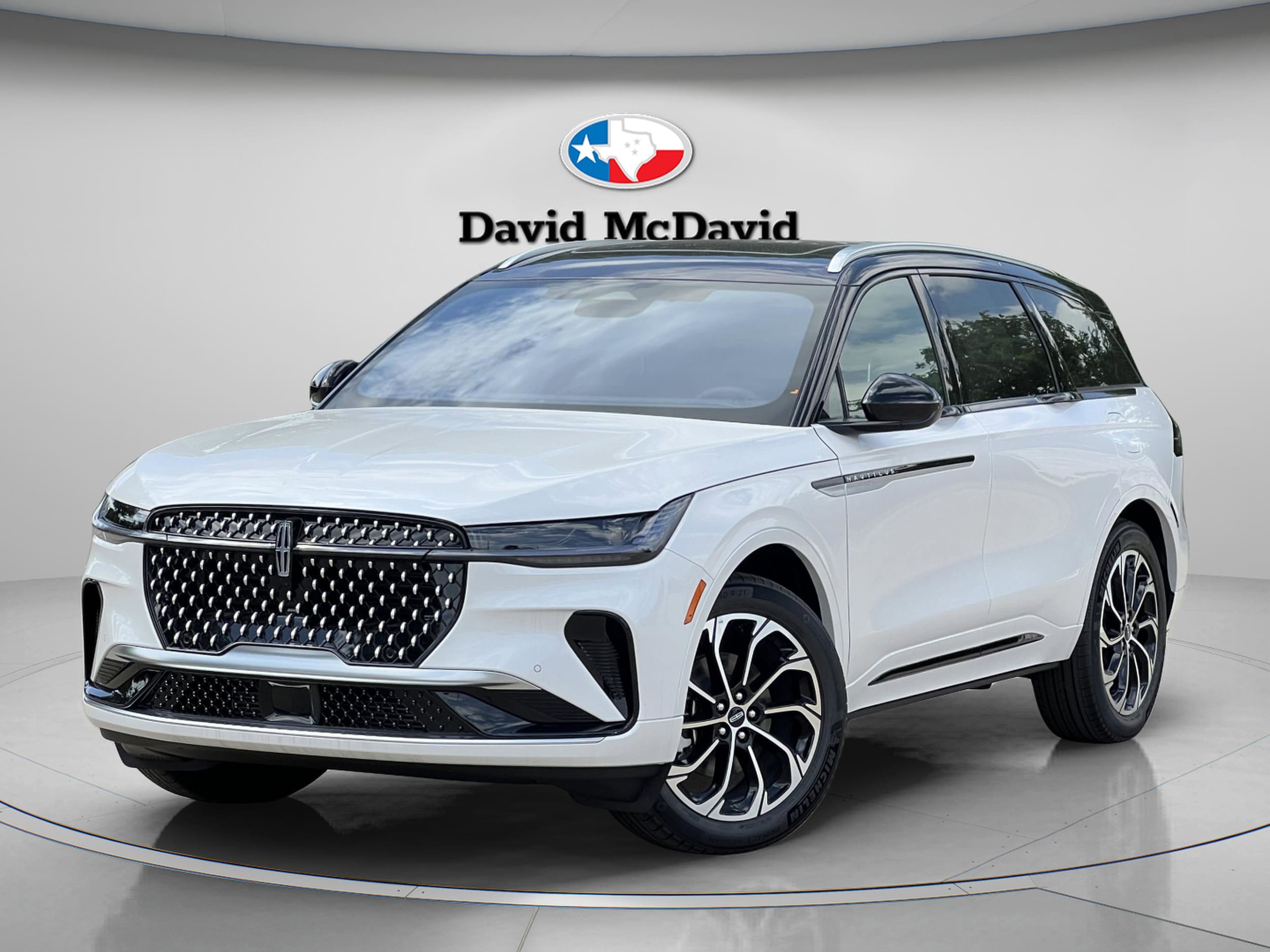 2026 Lincoln Nautilus Reserve AWD's photo