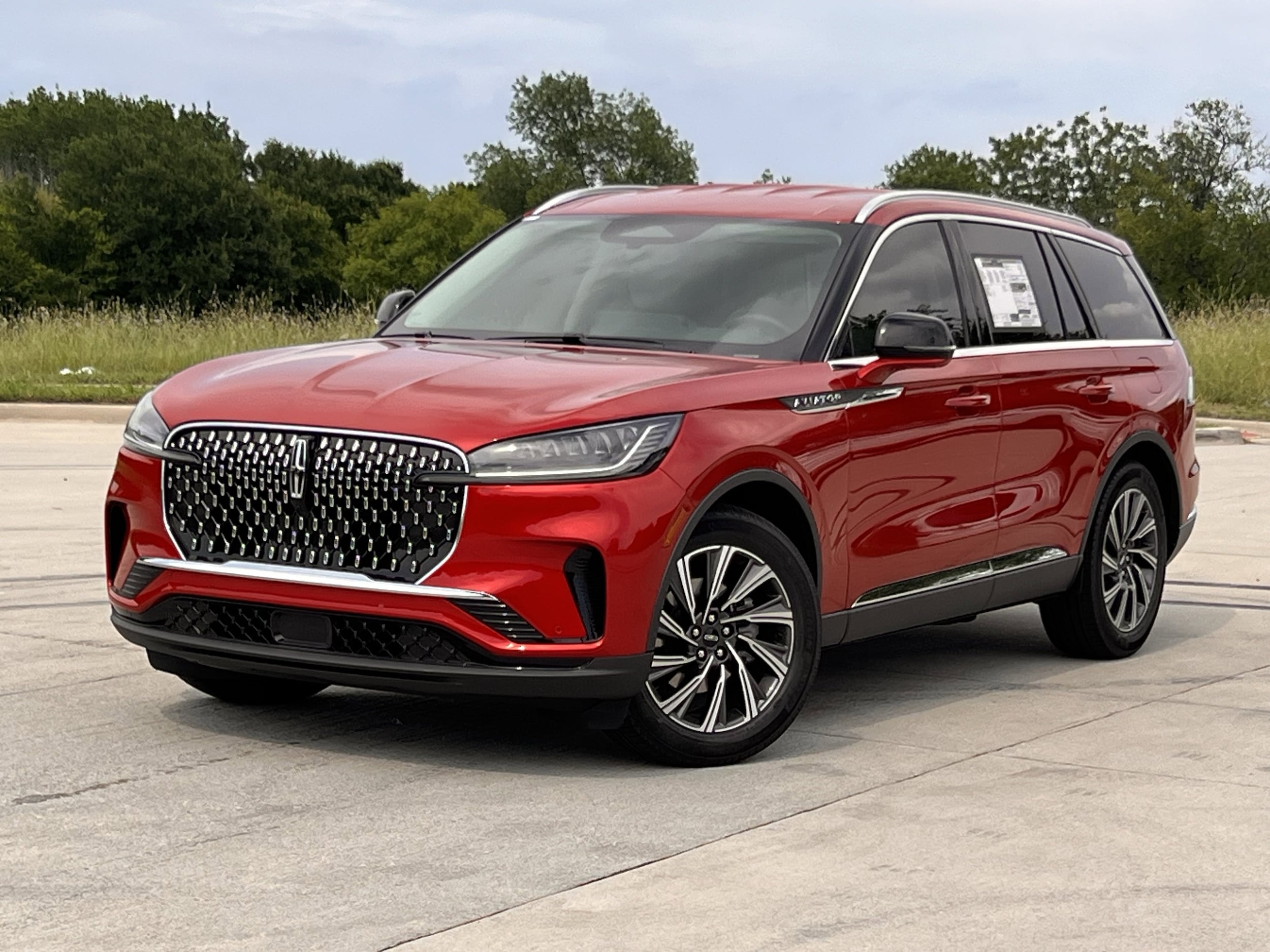 2026 Lincoln Aviator Premiere RWD's photo