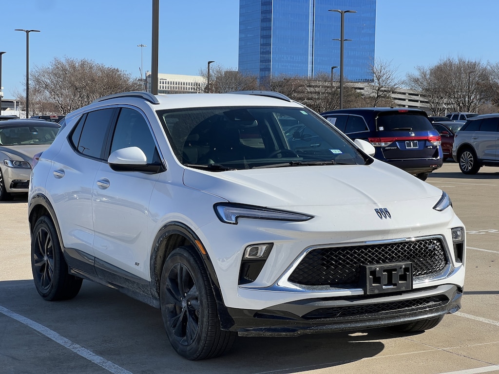 Used 2025 Buick Encore GX Sport Touring SUV
