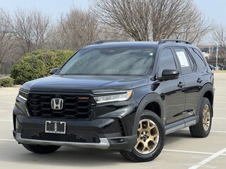 2024 Honda Pilot TrailSport SUV
