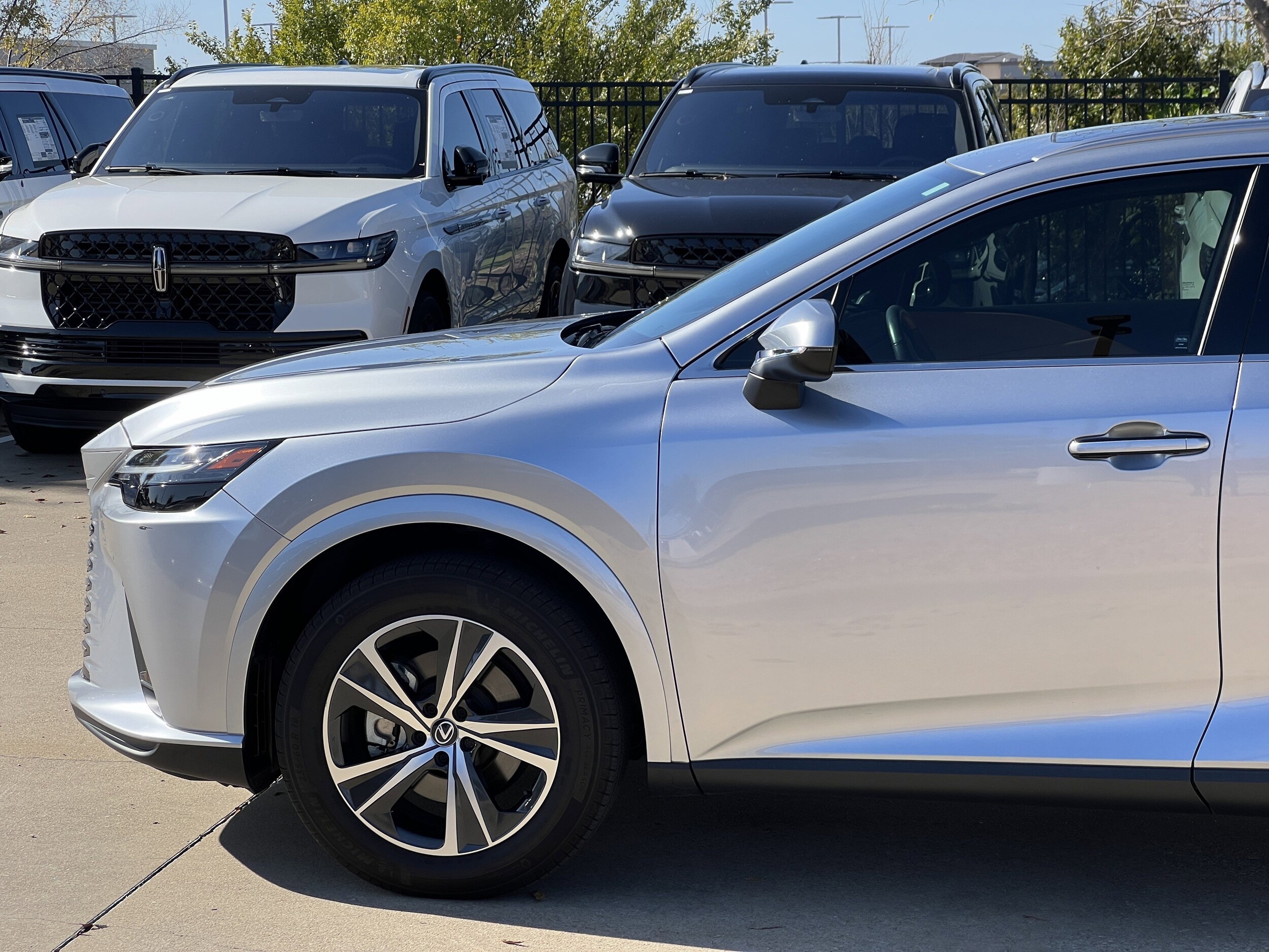 2024 Lexus RX 350 Premium photo 4