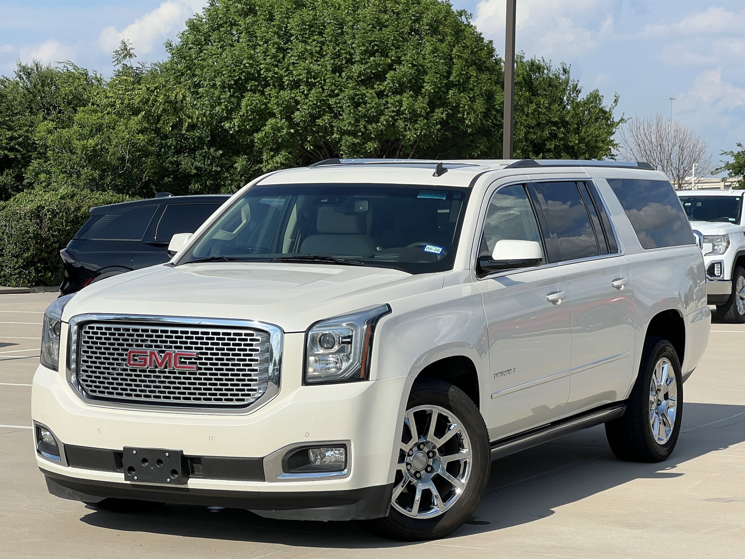 2015 GMC Yukon Denali AWD's photo