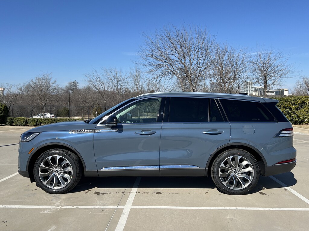 New 2026 Lincoln Aviator Reserve SUV
