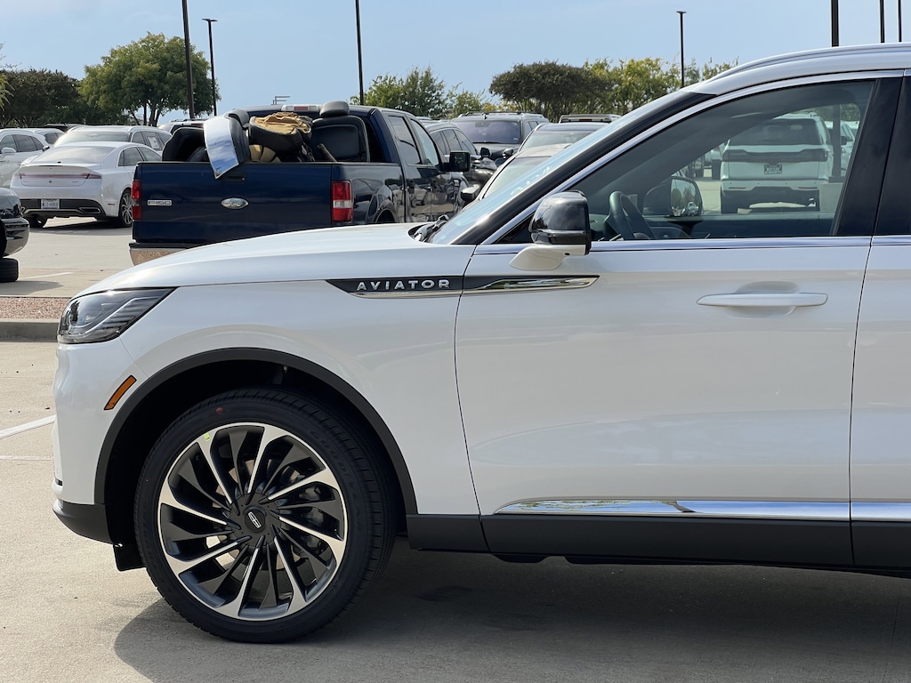New 2025 Lincoln Aviator Reserve SUV