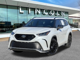2024 Toyota Highlander LE SUV