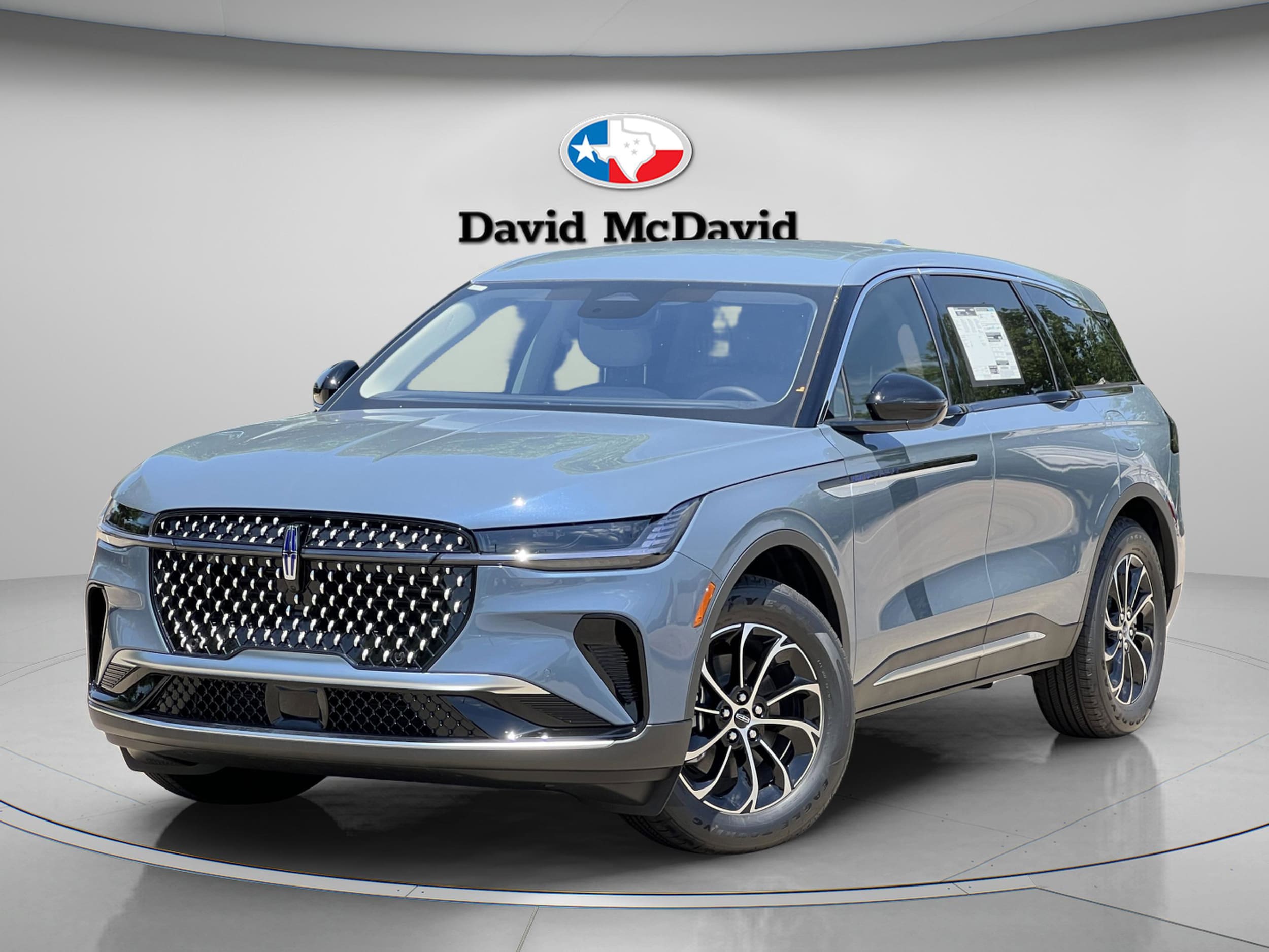 2026 Lincoln Nautilus Premiere AWD's photo