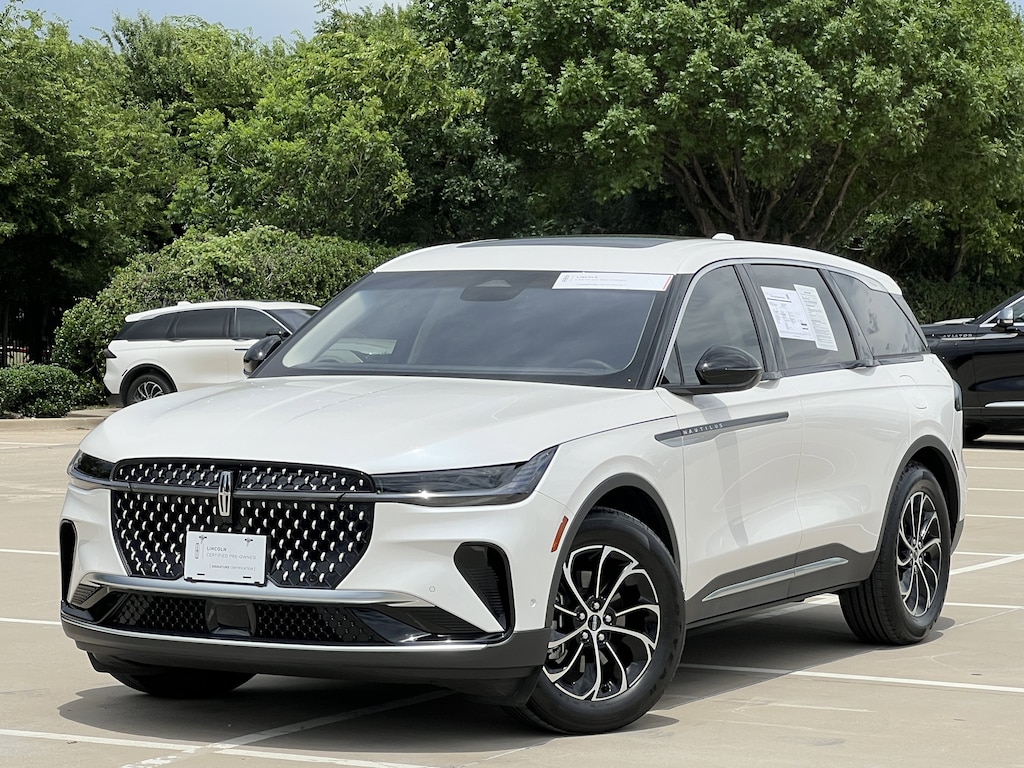 Certified 2024 Lincoln Nautilus Premiere SUV