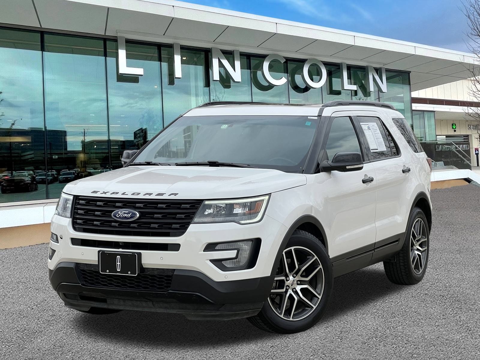 2016 Ford Explorer SUV 