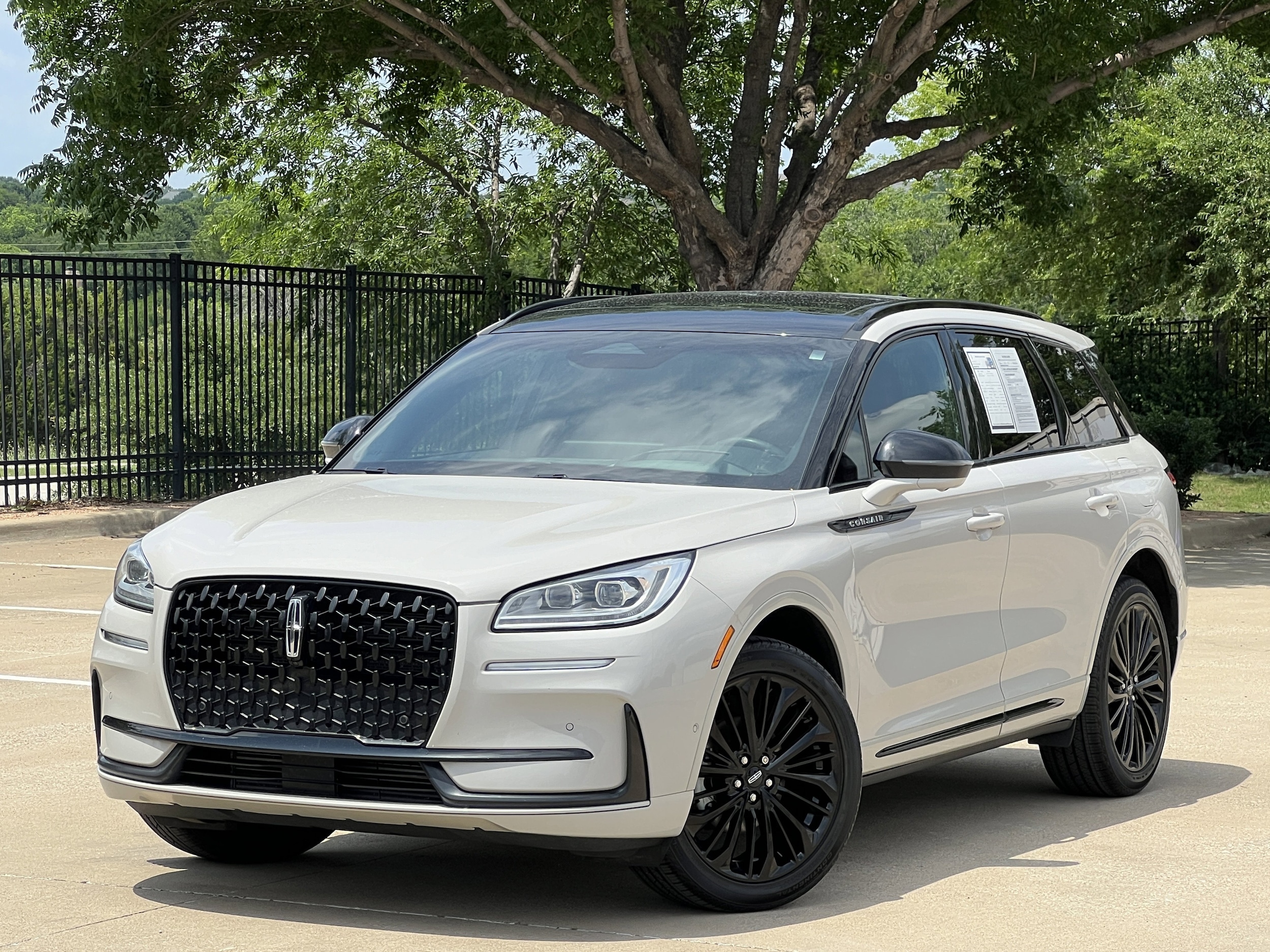 2023 Lincoln Corsair Reserve AWD's photo