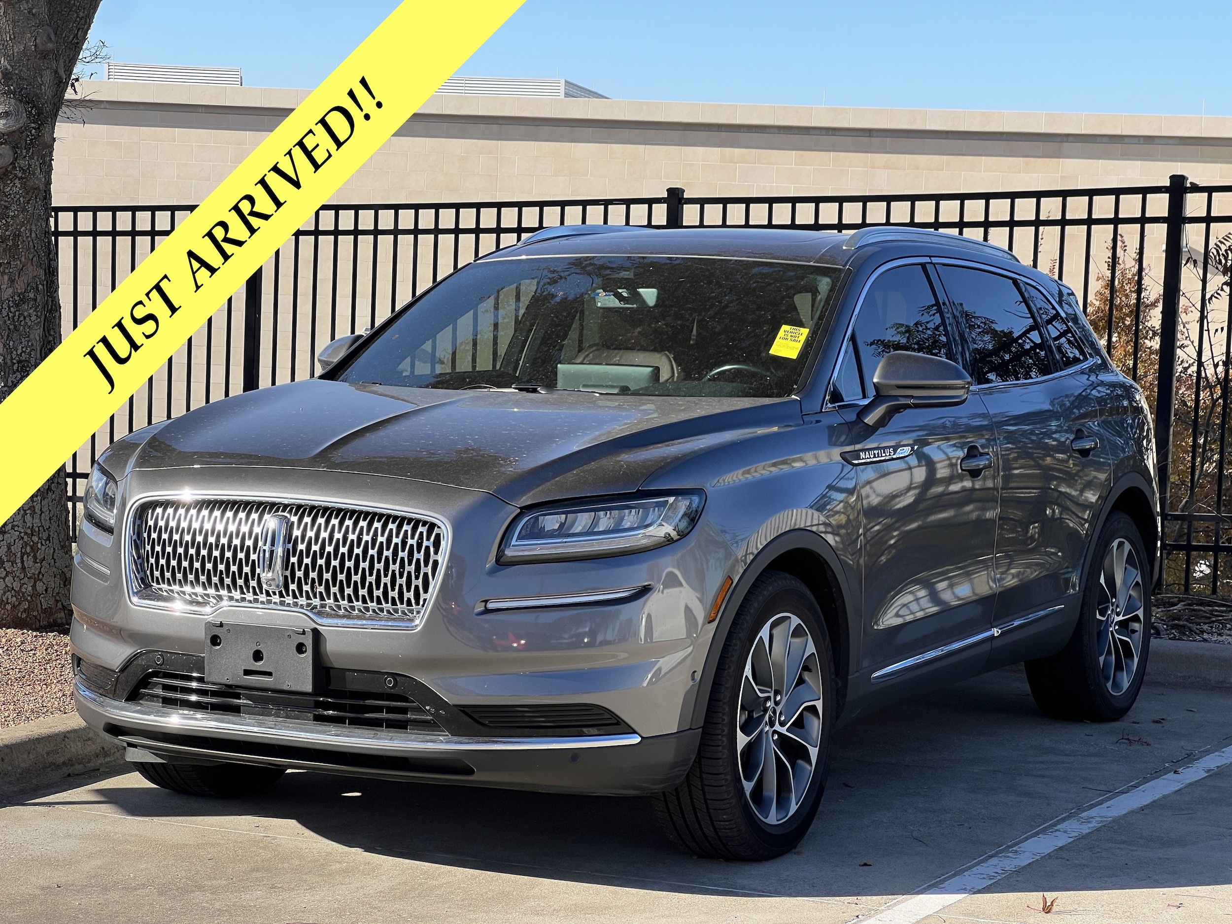 2023 Lincoln Nautilus Reserve's photo