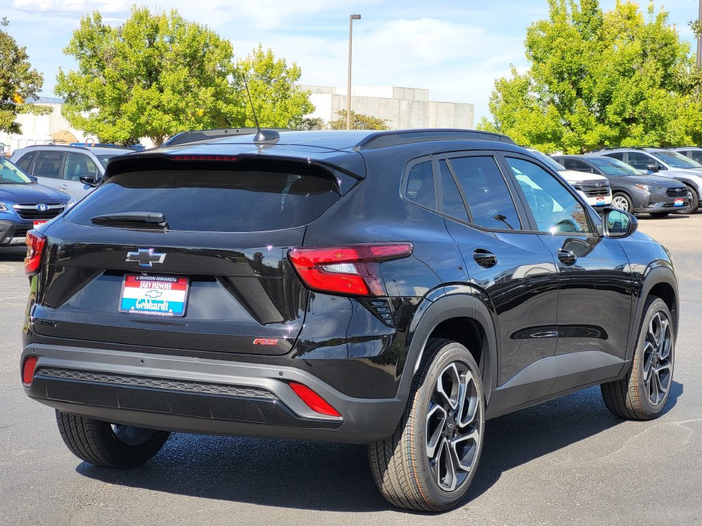 2026 Chevrolet Trax RS - Photo 9