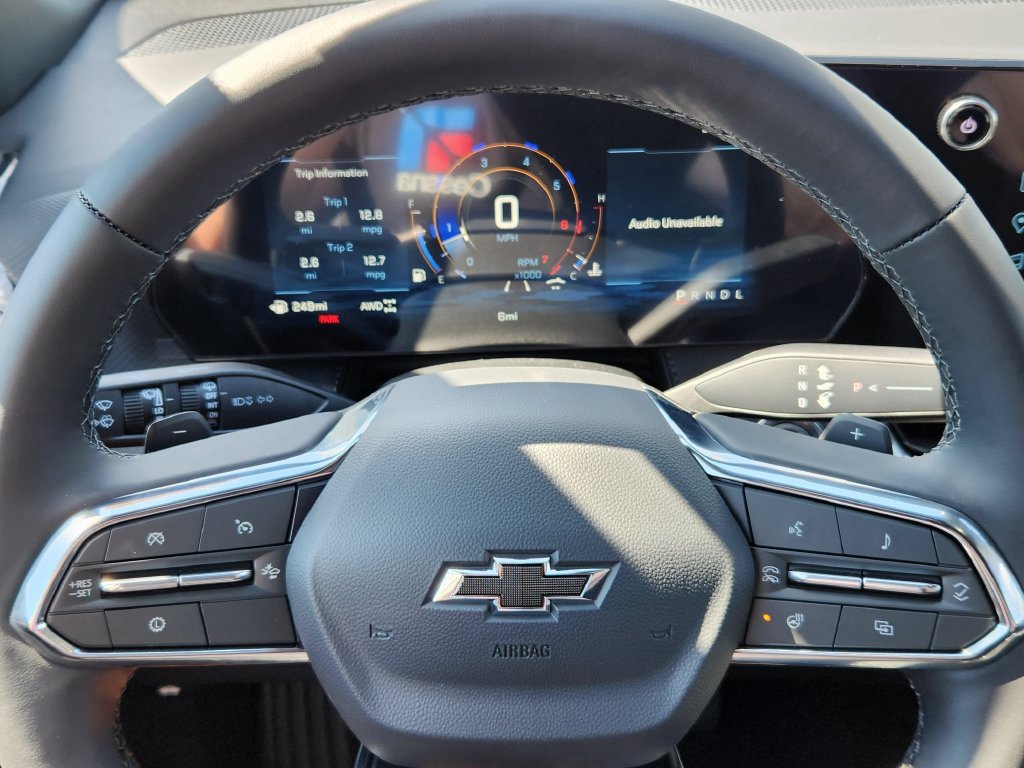 2027 Chevrolet Equinox LT - Photo 13