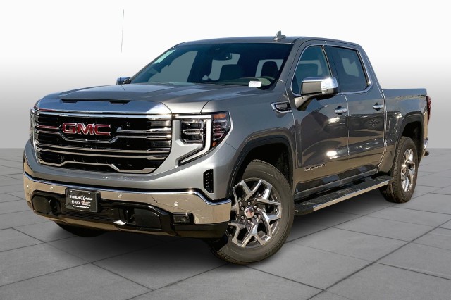 2023 GMC Sierra 1500 SLT's photo
