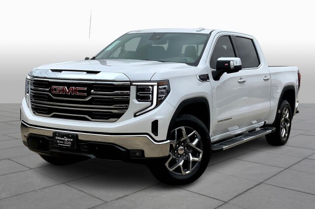 2023 GMC Sierra 1500 SLT's photo